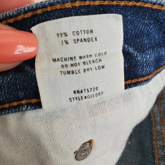 Gilded Intent Frayed Stretch Denim Shorts - Picture 11 of 11